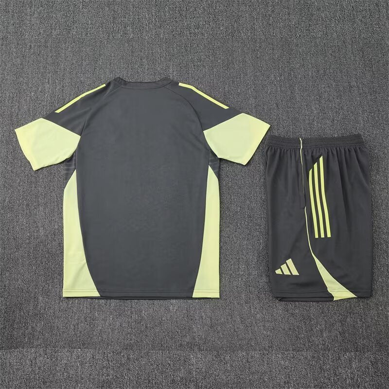 2025/2026 Real Madrid Equipación de Entrenamiento