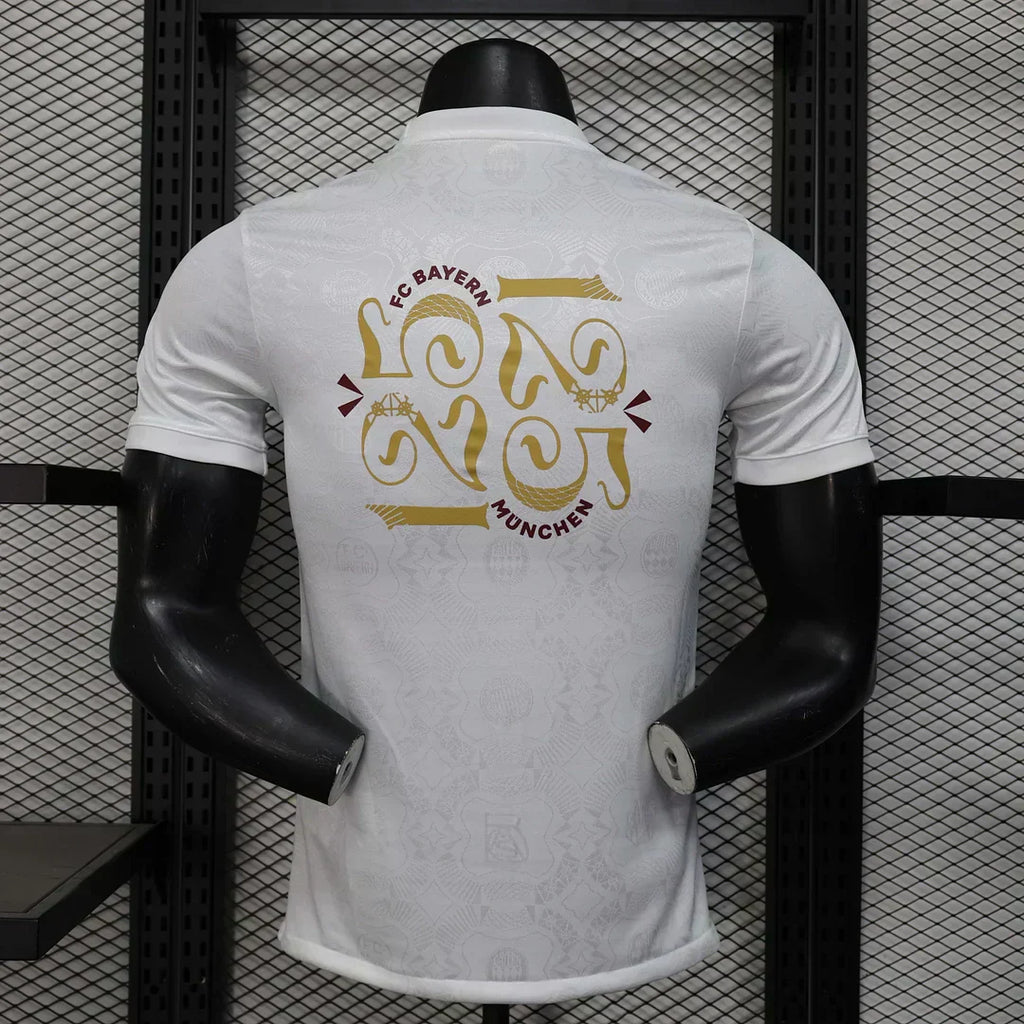 Bayern Munchen 2025/2026 125th Aniversario Edition White Edición Especial