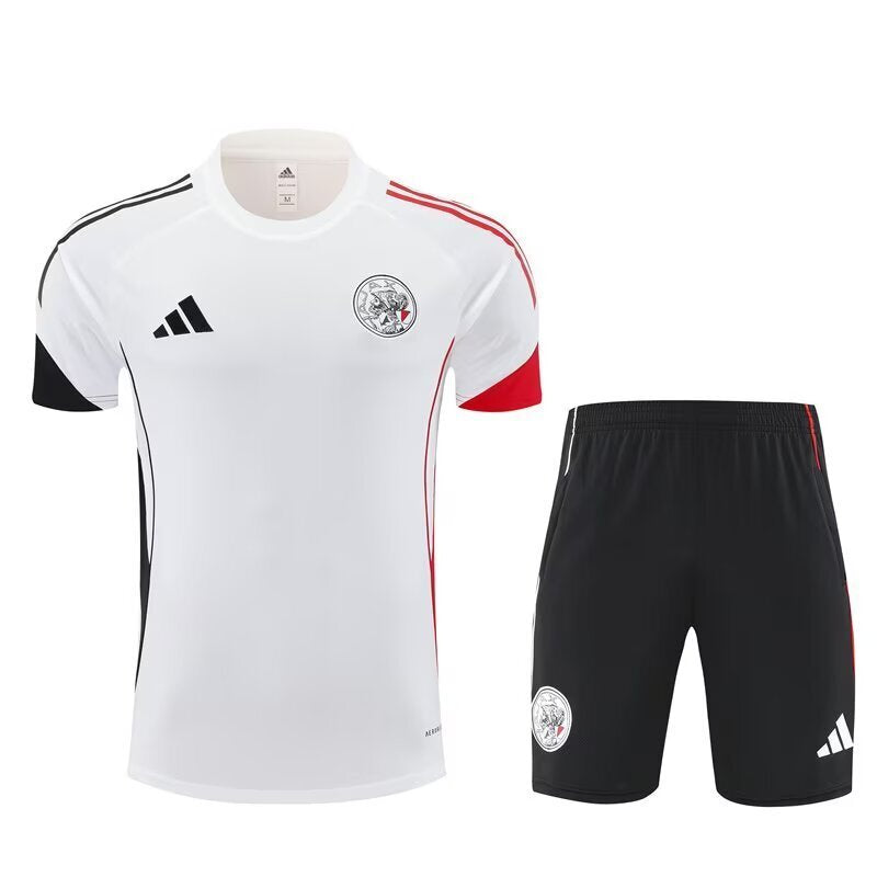 2025/2026 Ajax Equipación de Entrenamiento