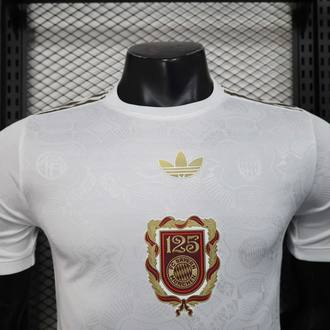 Bayern Munchen 2025/2026 125th Aniversario Edition White Edición Especial