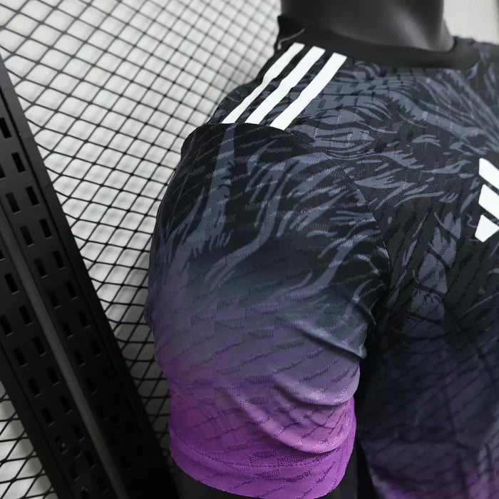 Real Madrid "Obsidian Dragon" Edición Especial