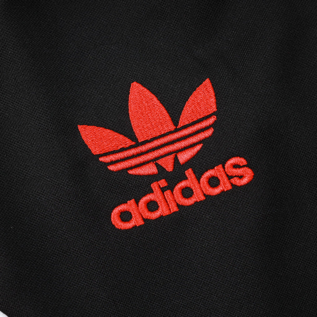 Manchester United Black and Red Chándal II