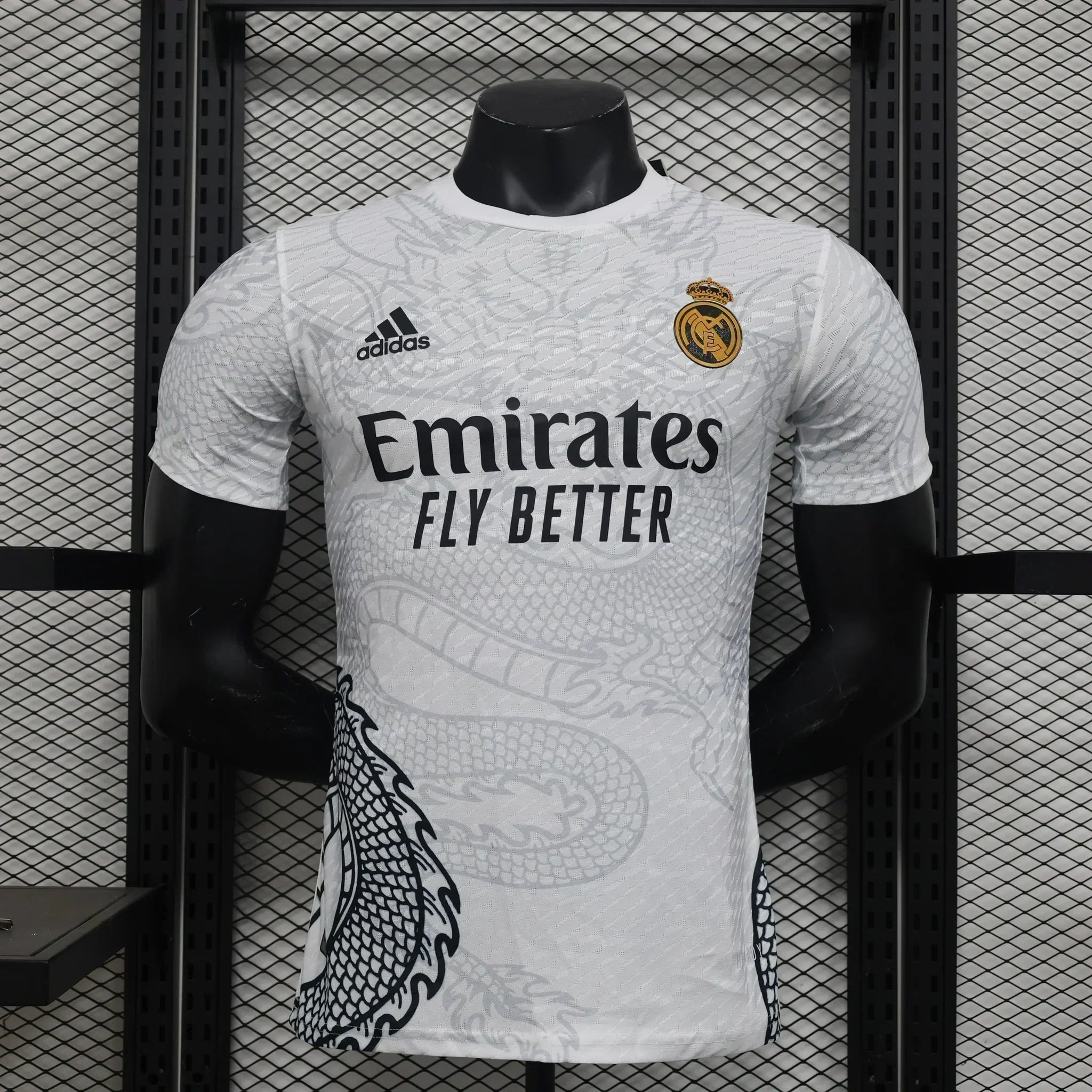 Real Madrid "White Serpent" Edición Especial