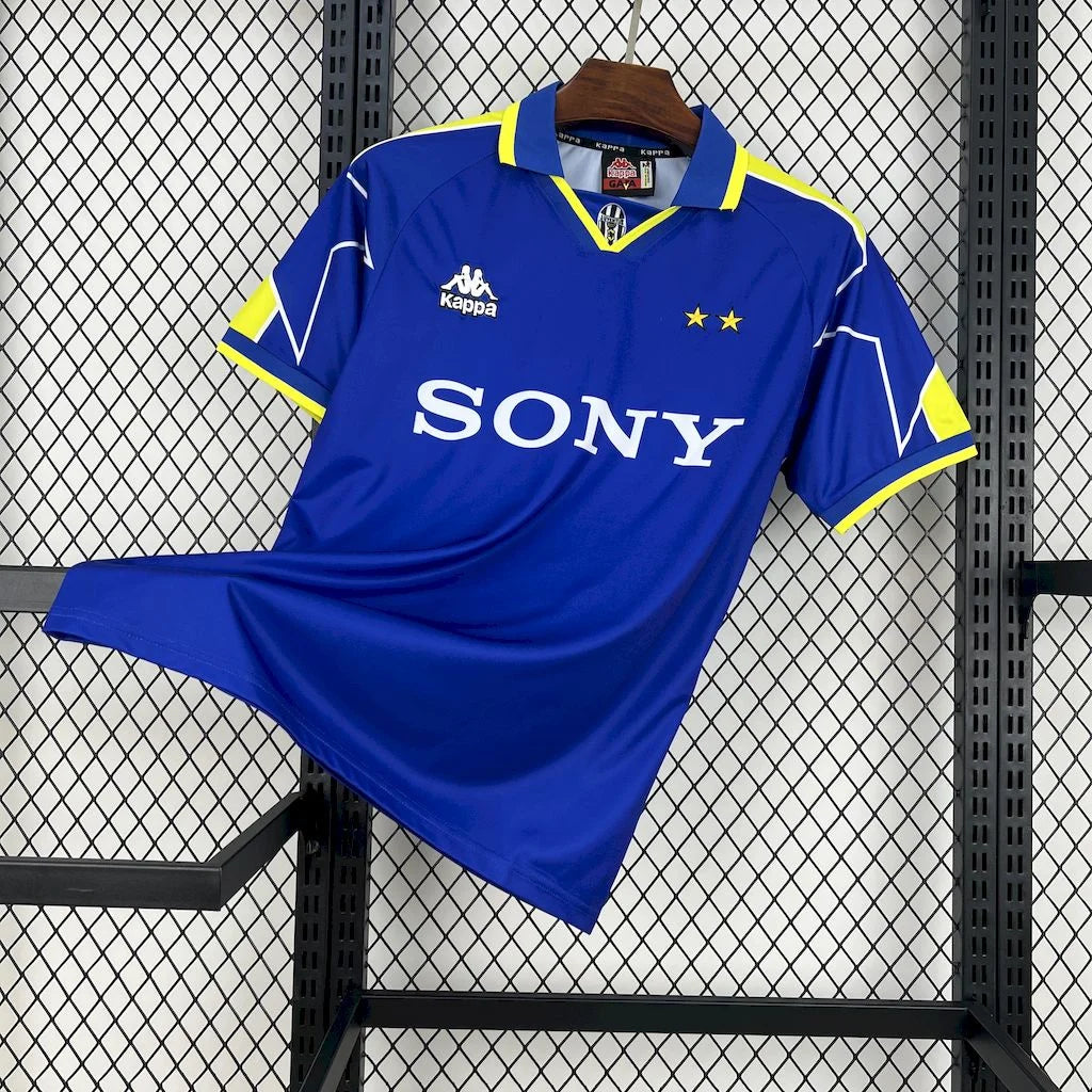 1996-1997 Retro Juventus Visitante