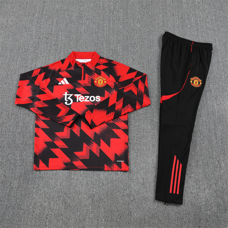 Manchester United “Shockwave Red” Chándal
