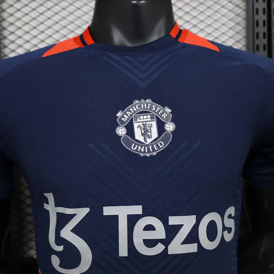 2024/2025 Manchester United Pre-match kit